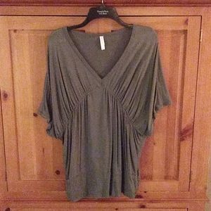 👛SALE!! 3 FOR $20👛🌈Xhilaration Brand blouse🌈